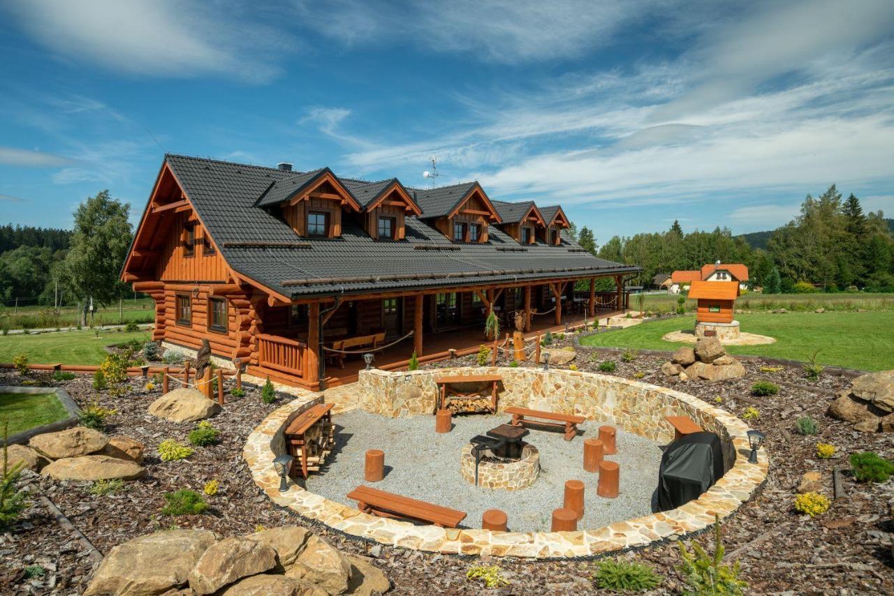 Apartmany Srub Vytonka Lipno Пршедни Вытонь Экстерьер фото